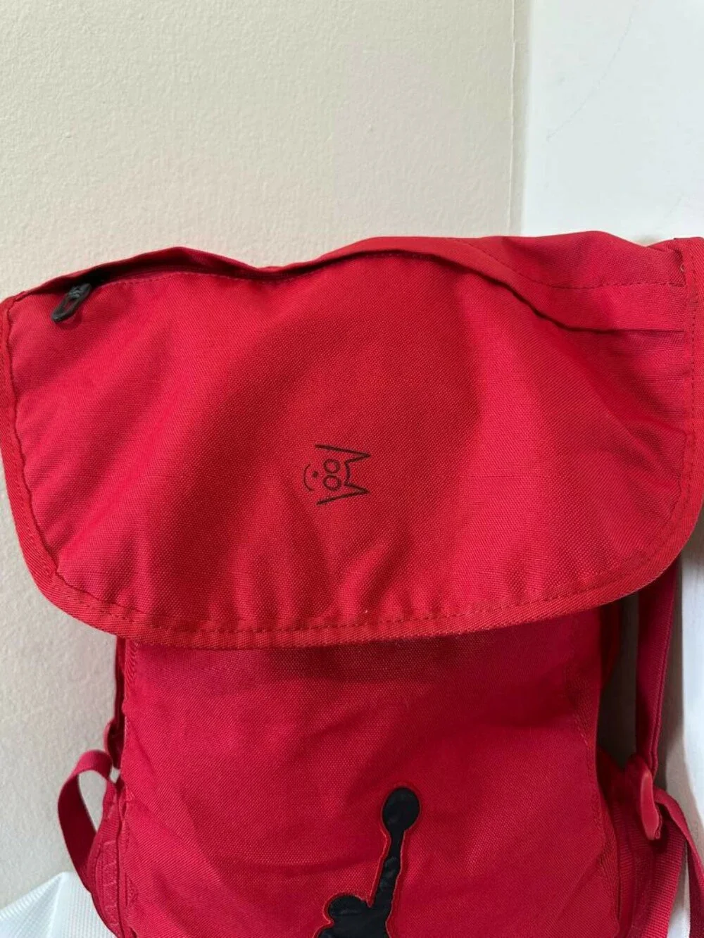 Jordan Jumpman Drawstring Backpack|Prominent Black Logo and a Top-loading Design